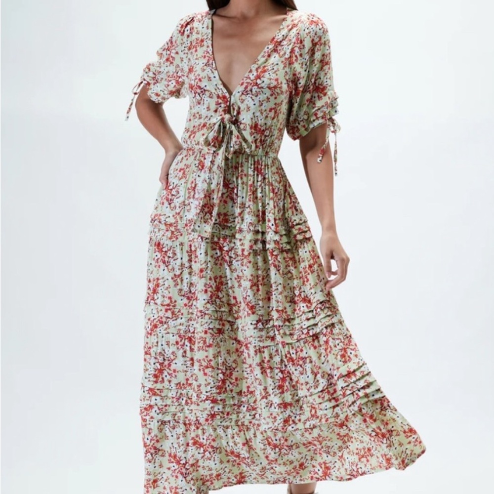 Floral V-Neck Maxi Dress
